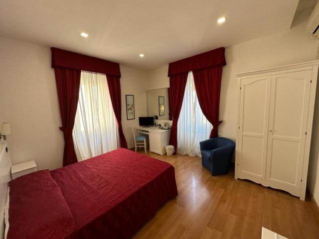 Hotel L'Isola Santa Marinella Εξωτερικό φωτογραφία