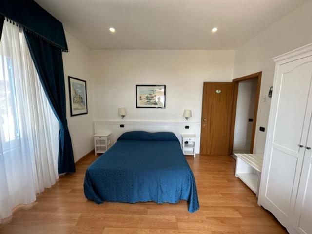 Hotel L'Isola Santa Marinella Εξωτερικό φωτογραφία