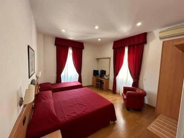 Hotel L'Isola Santa Marinella Εξωτερικό φωτογραφία